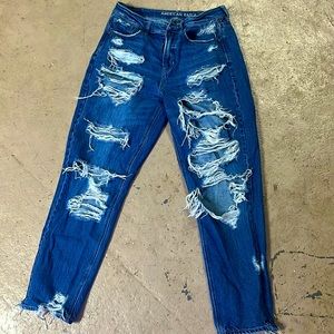 American eagle mom jeans
